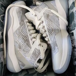 Women's Moolah Sneaker